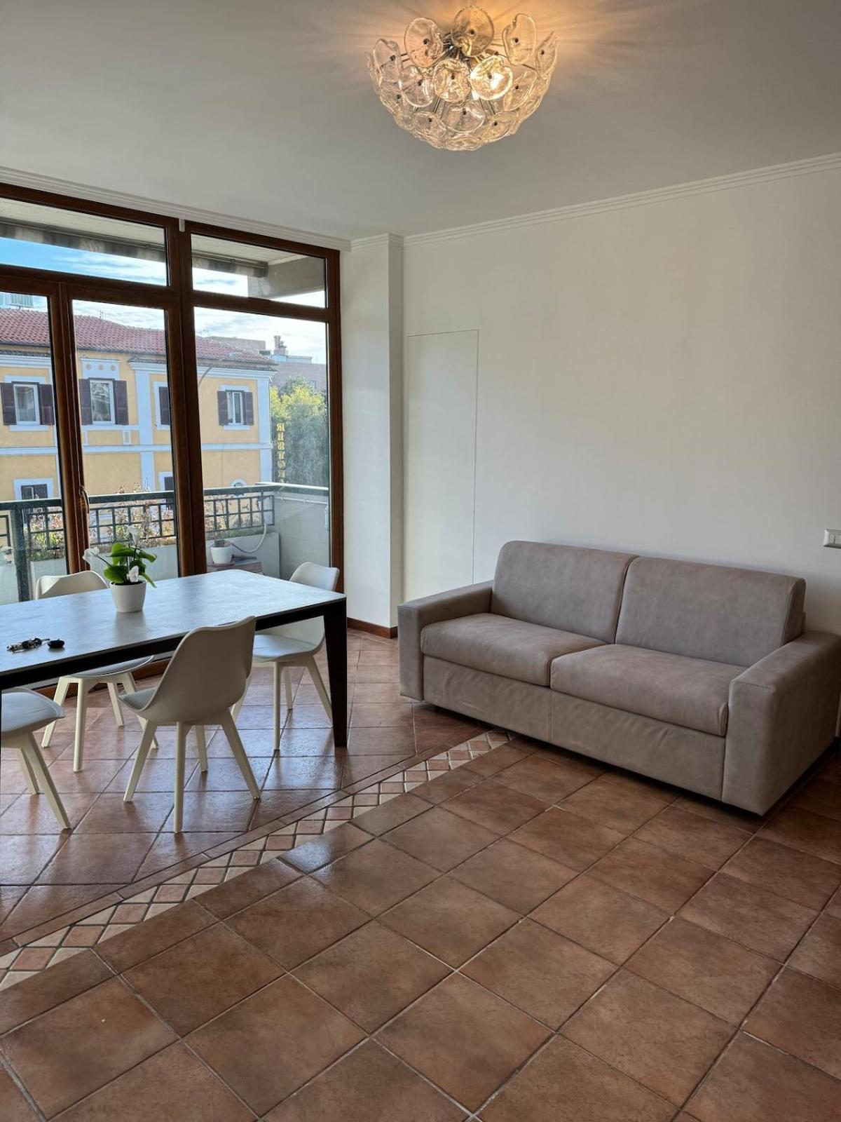 La Casa Del Tomo - Serenity & Charme, Steps From Cornelia Metro Line A Apartment *