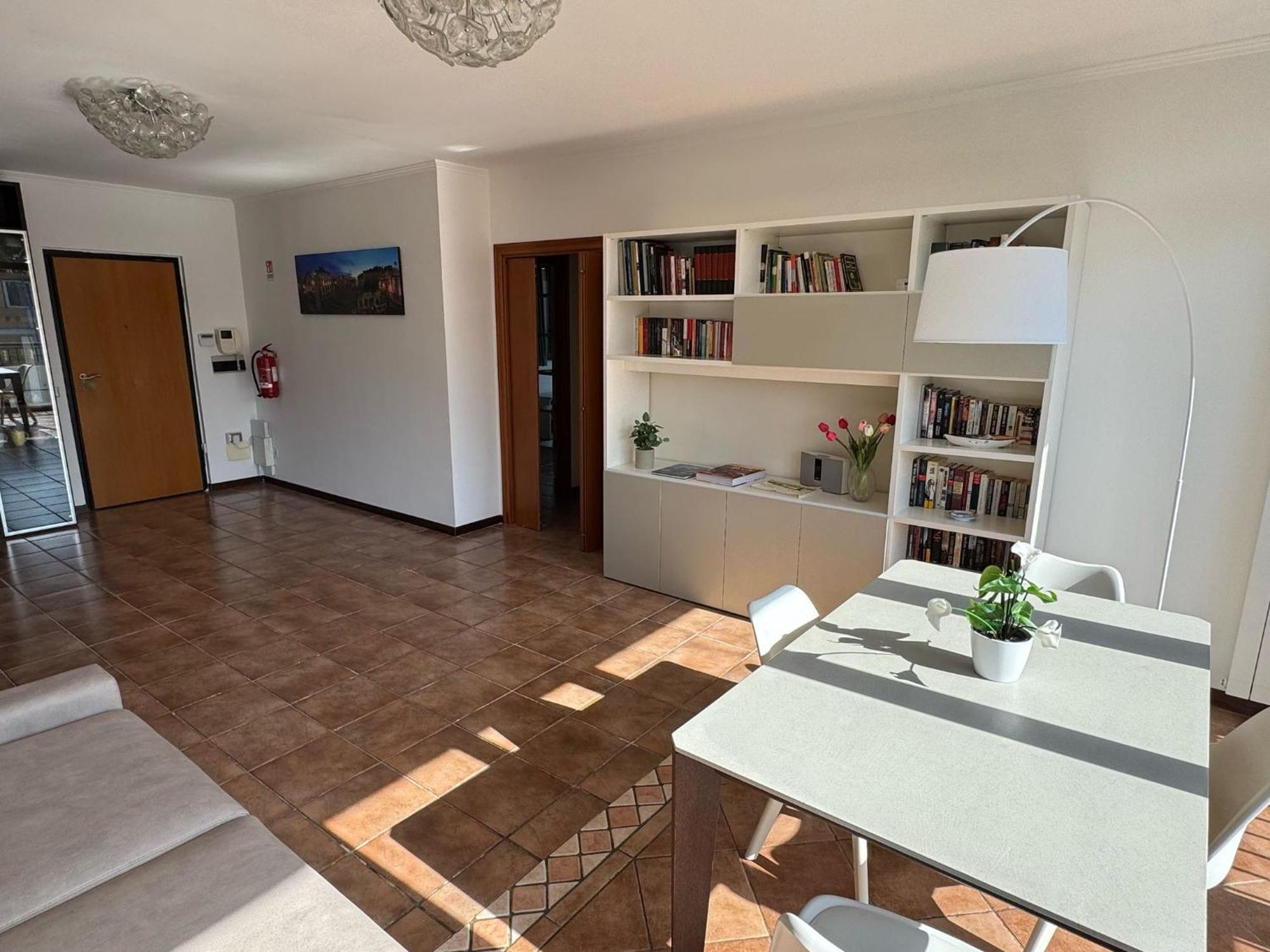 La Casa Del Tomo - Serenity & Charme, Steps From Cornelia Metro Line A Apartment